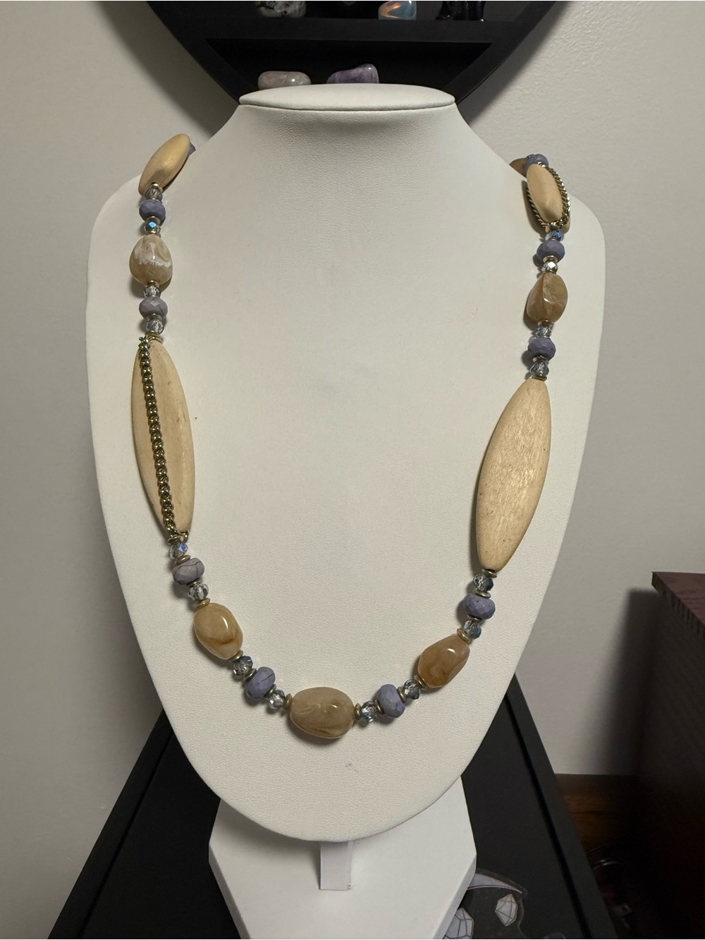 Chico’s Neutral Tone Beaded Necklace